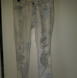 JBrand Jeans, NWOT, size 25. Light blue, bleached